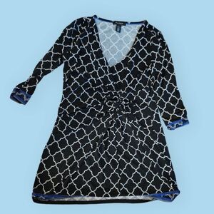 White House Black Market Black and White Knit Long Top or Super Short Mini Dress